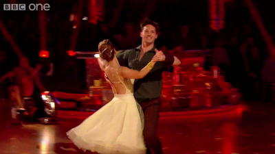 Rachel_Stevens_dances_to__Please_Come_Home_for_Christmas__-_Strictly_Come_Dancing_Christmas_Special_avi_000051840.jpg